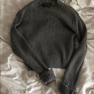 Brandy Melville grey knitted sweater